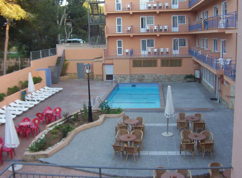 Costa Mediterraneo Hotel