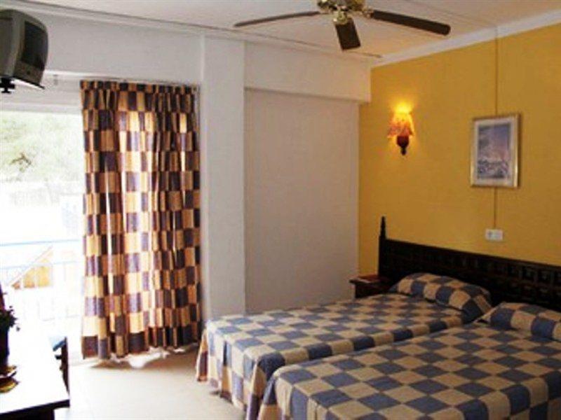 Costa Mediterraneo Hotel