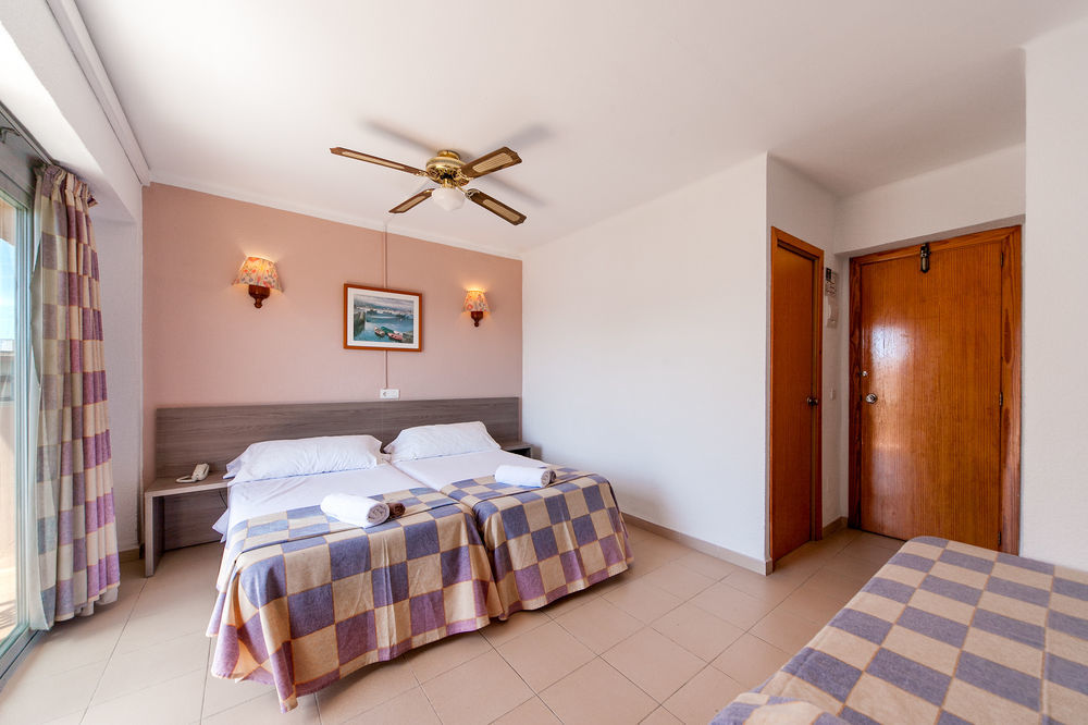 Costa Mediterraneo 2*