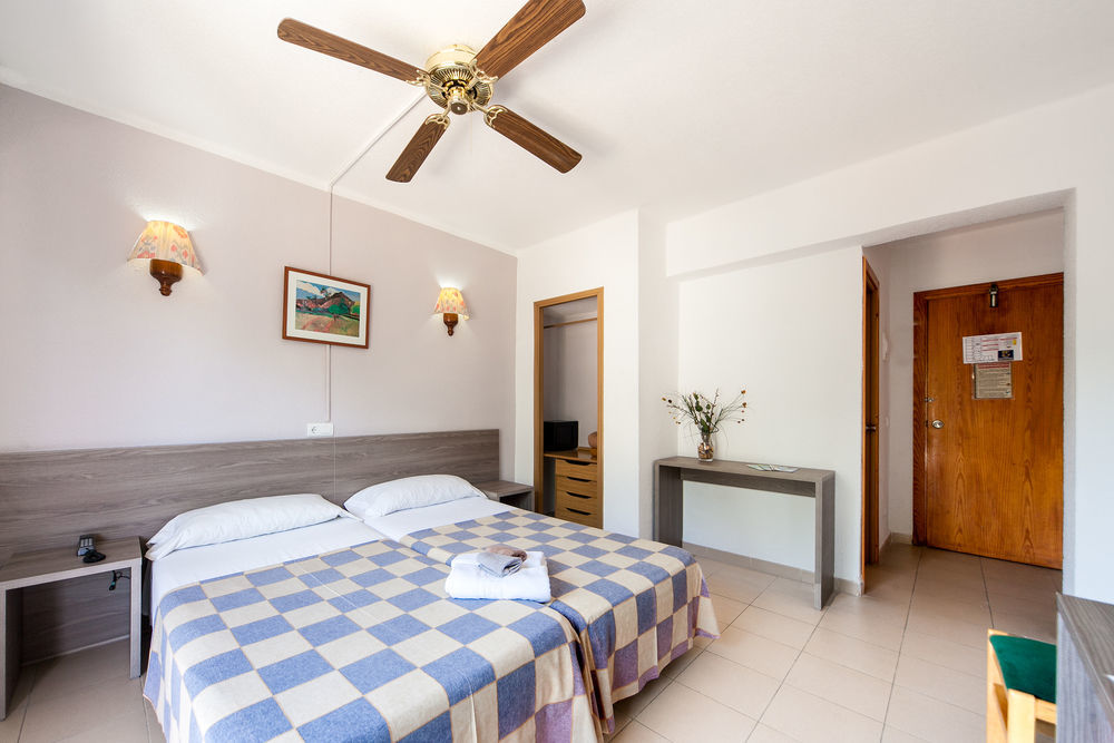 Costa Mediterraneo Hotel
