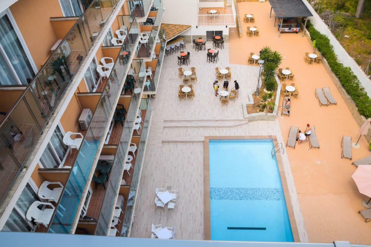 Hotel Costa Mediterraneo